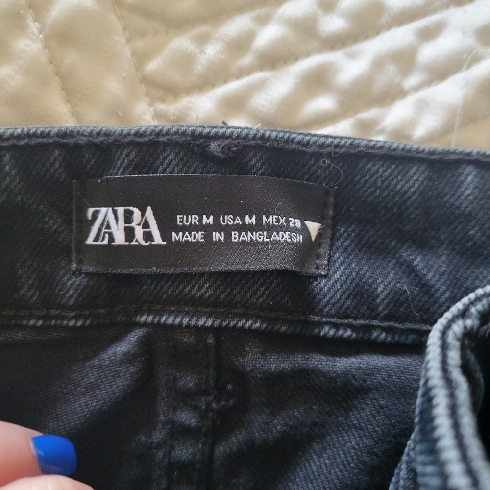 ZARA Black Denim Mini Skirt Size M High Rise Classic Jean Skirt - Picture 2 of 4